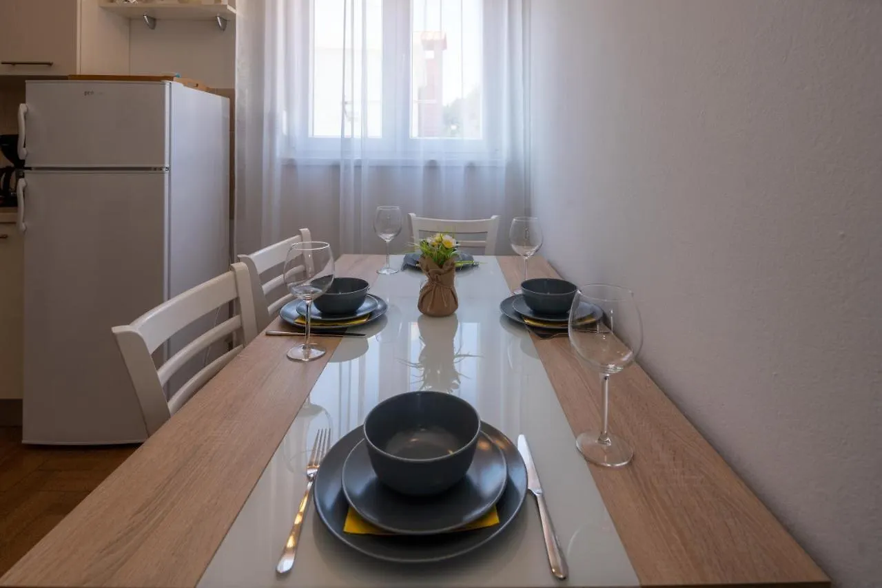 Guest house Apartmani 